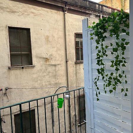 Maison Laezza Napoli Esterno foto